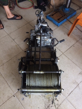Máy tời gỗ xe máy