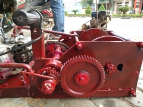 Máy tời kéo gỗ , kéo lúa