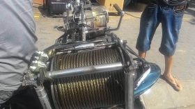 Máy tời gỗ